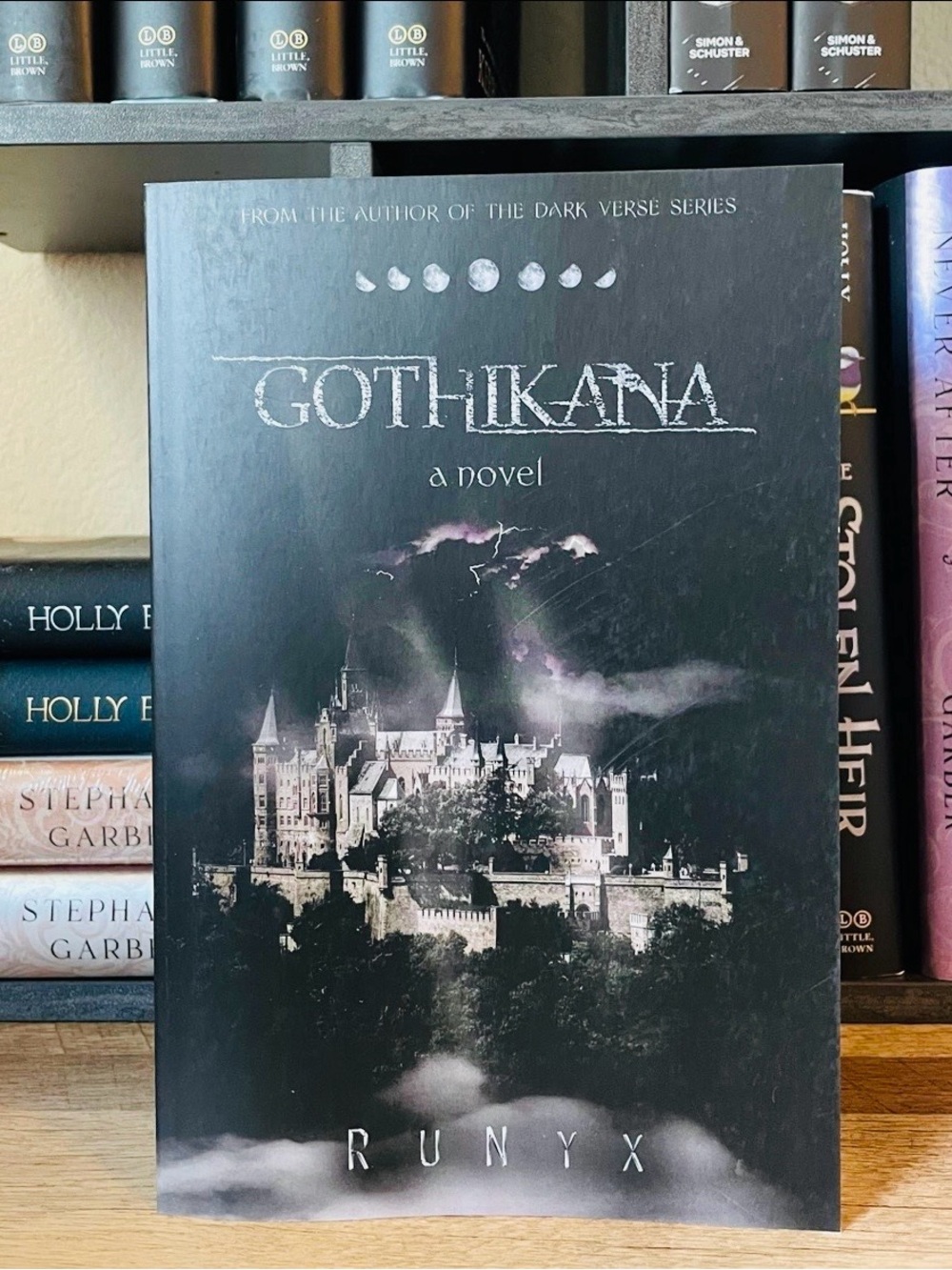 OOP/OG Gothikana by Runyx.